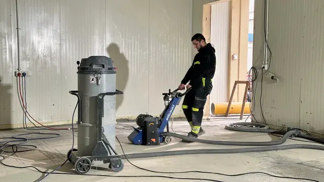 Photo report: preparing and cutting joints in a concrete floor, photo 4